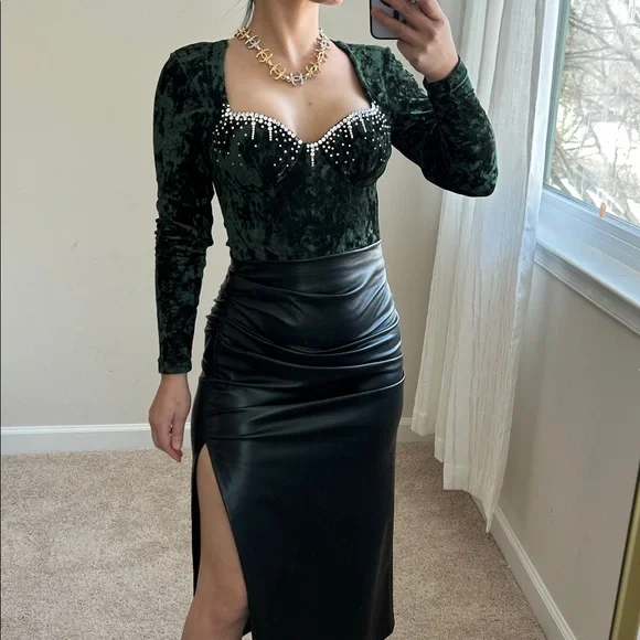 Zara faux leather touches midi skirt. XS